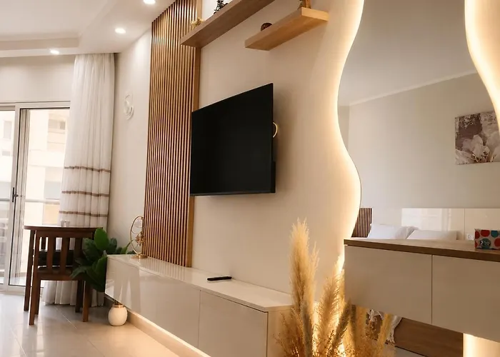 Bright Modern With Pool And Sea View In The Heart Of 洪加達